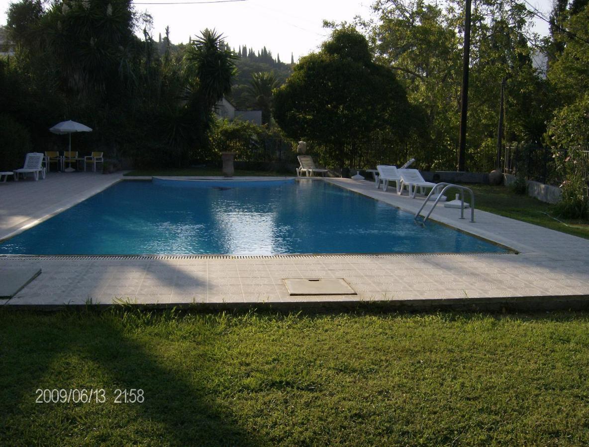 Stathis Apartments Dassia  Exterior photo